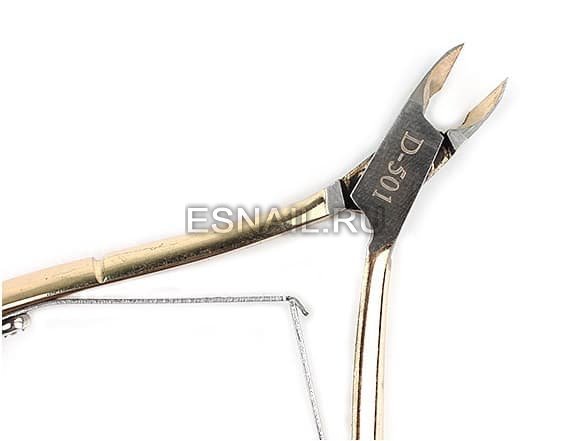 Маникюрные кусачки D-501