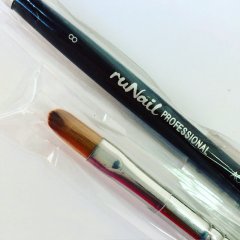 Кисть для акрил-геля Nylon Oval № 8