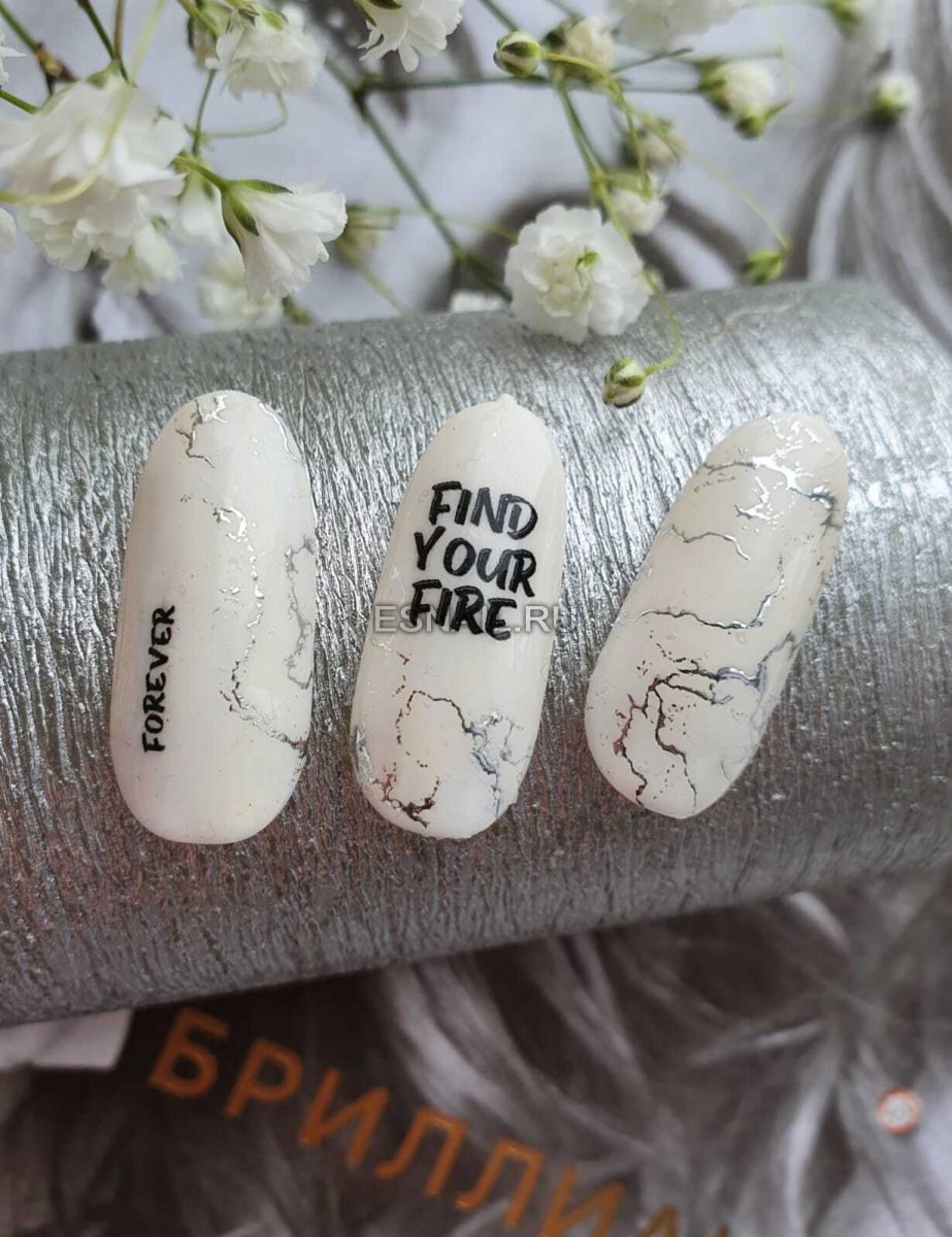 Слайдер дизайн MN F21